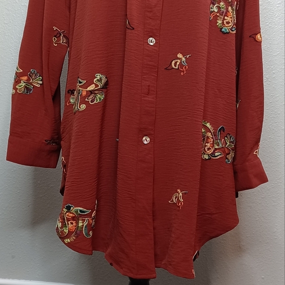 Figueroa & Flower Boho Floral Embroidered Sz 1X Button Down Front Blouse - Picture 4 of 12